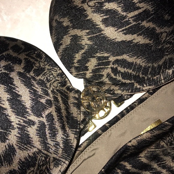 Top only  34A/S Victoria’s Secret Bikini Bombshell - Picture 7 of 13